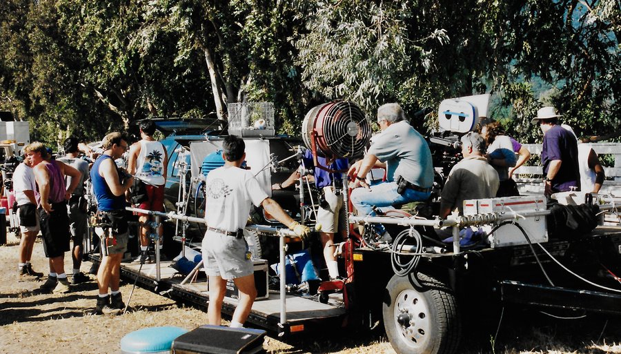 The full production crew on location for a guinea pig shot on Dr. Dolittle